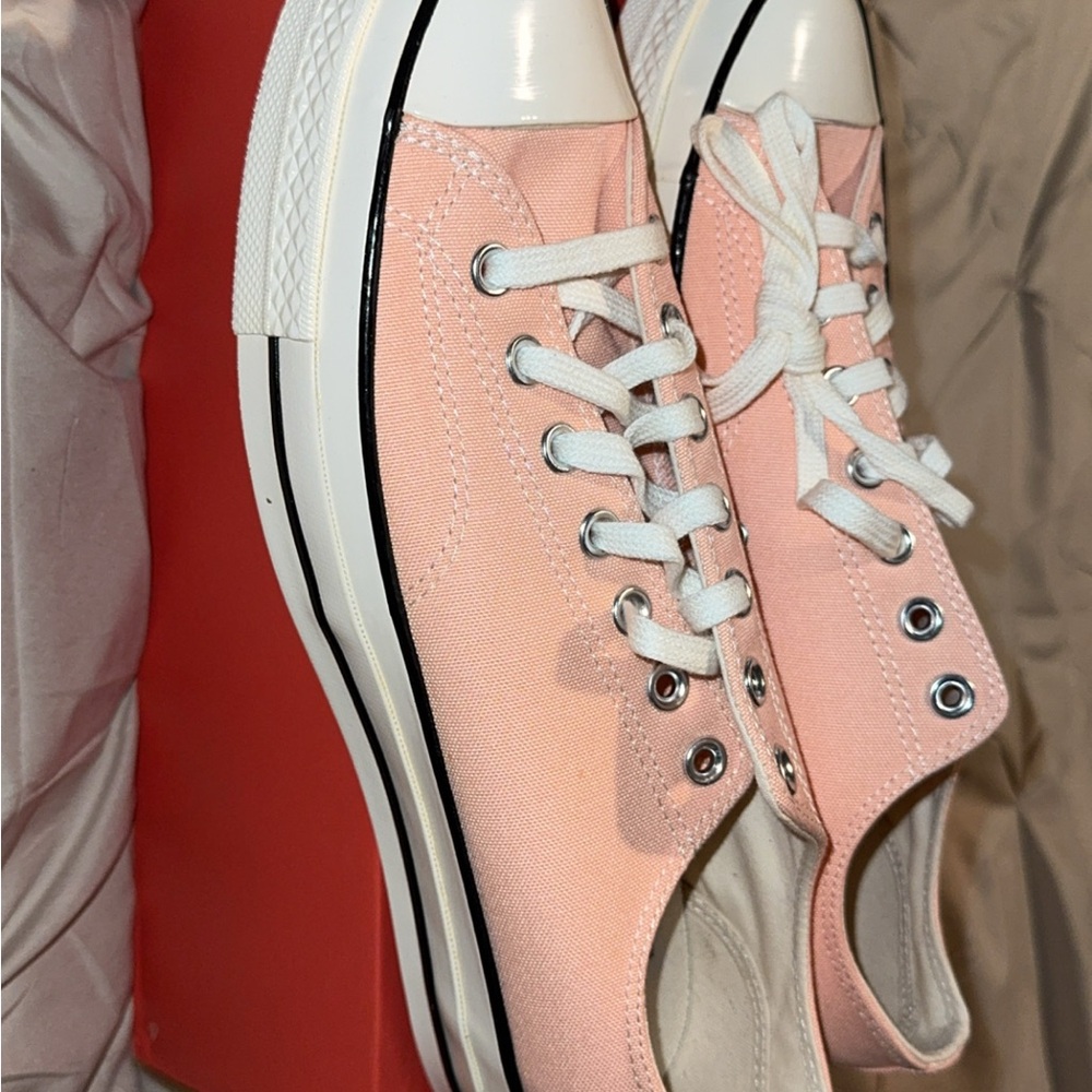 NWT low rise converse